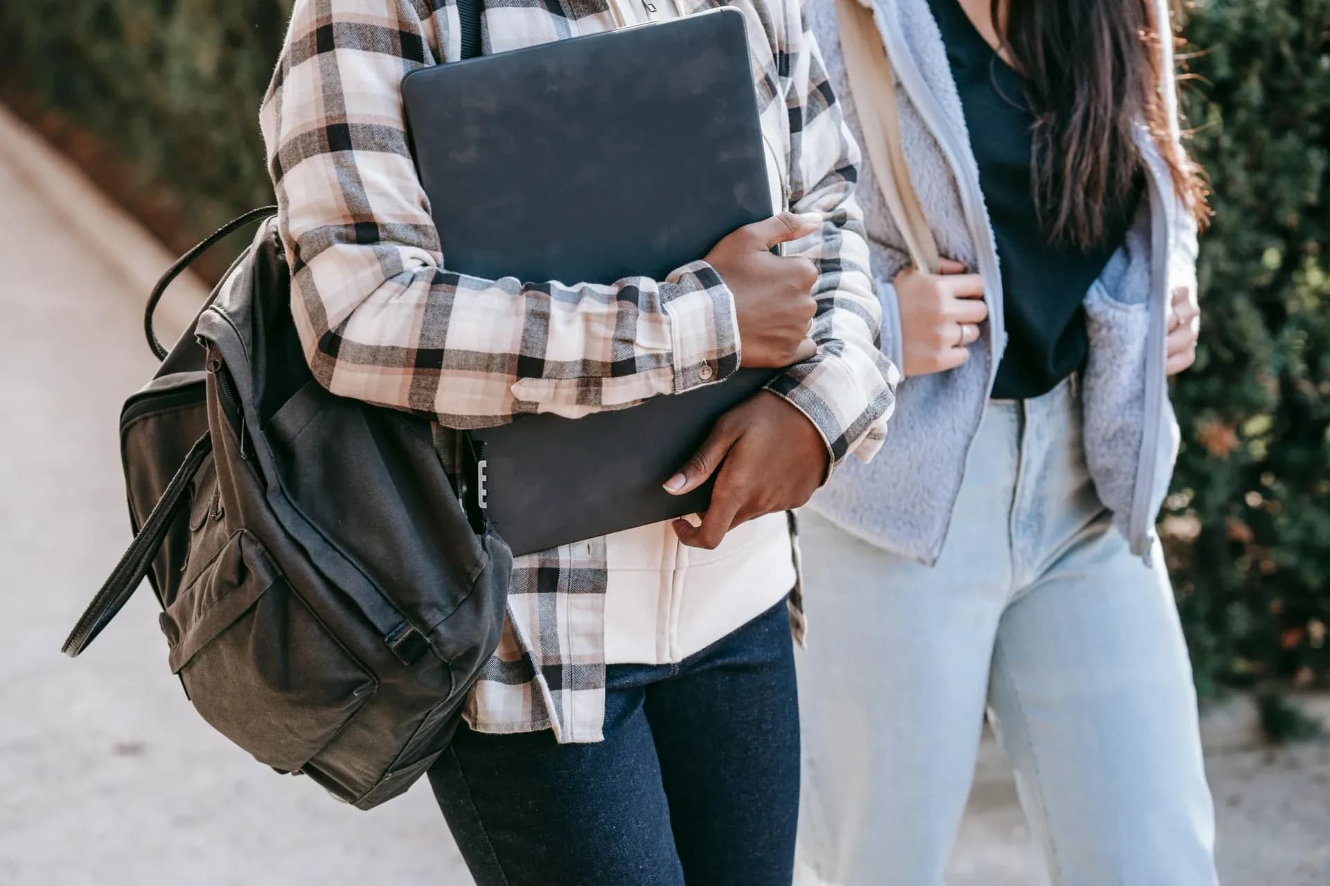 The rise of Digital nomadism: transforming international education